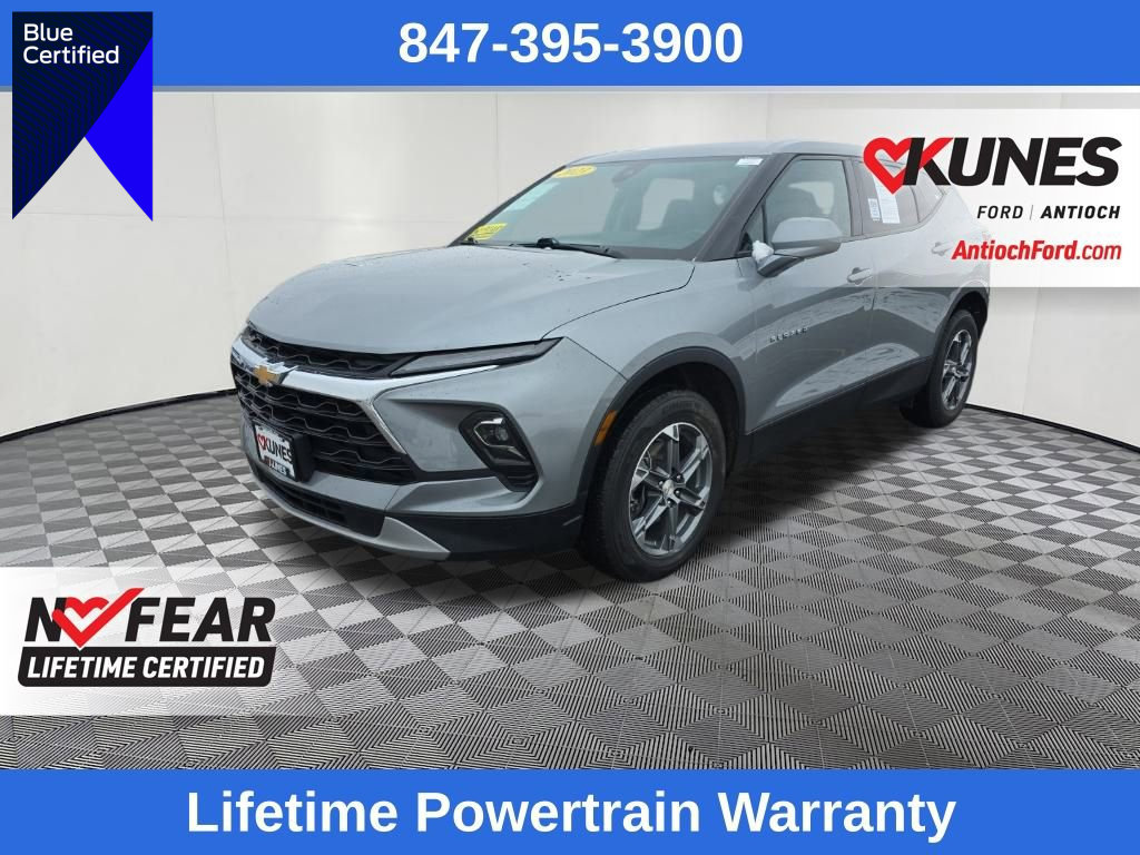 Used 2023 Chevrolet Blazer LT image 1
