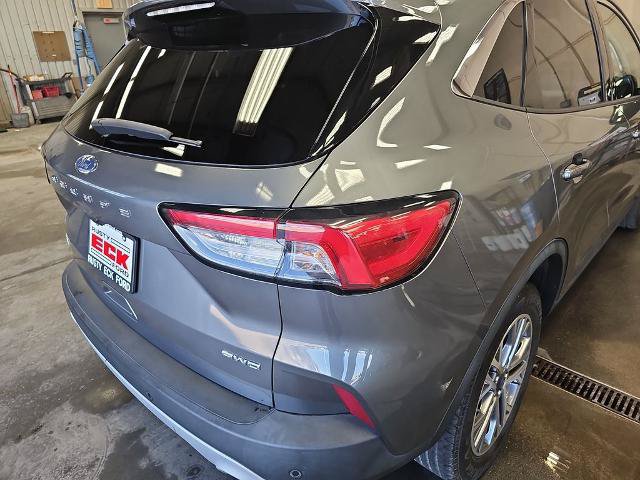 Certified 2022 Ford Escape SEL AWD/4WD image 33