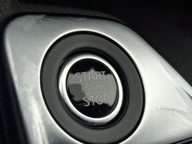 Used 2025 Nissan Sentra SV FWD image 23