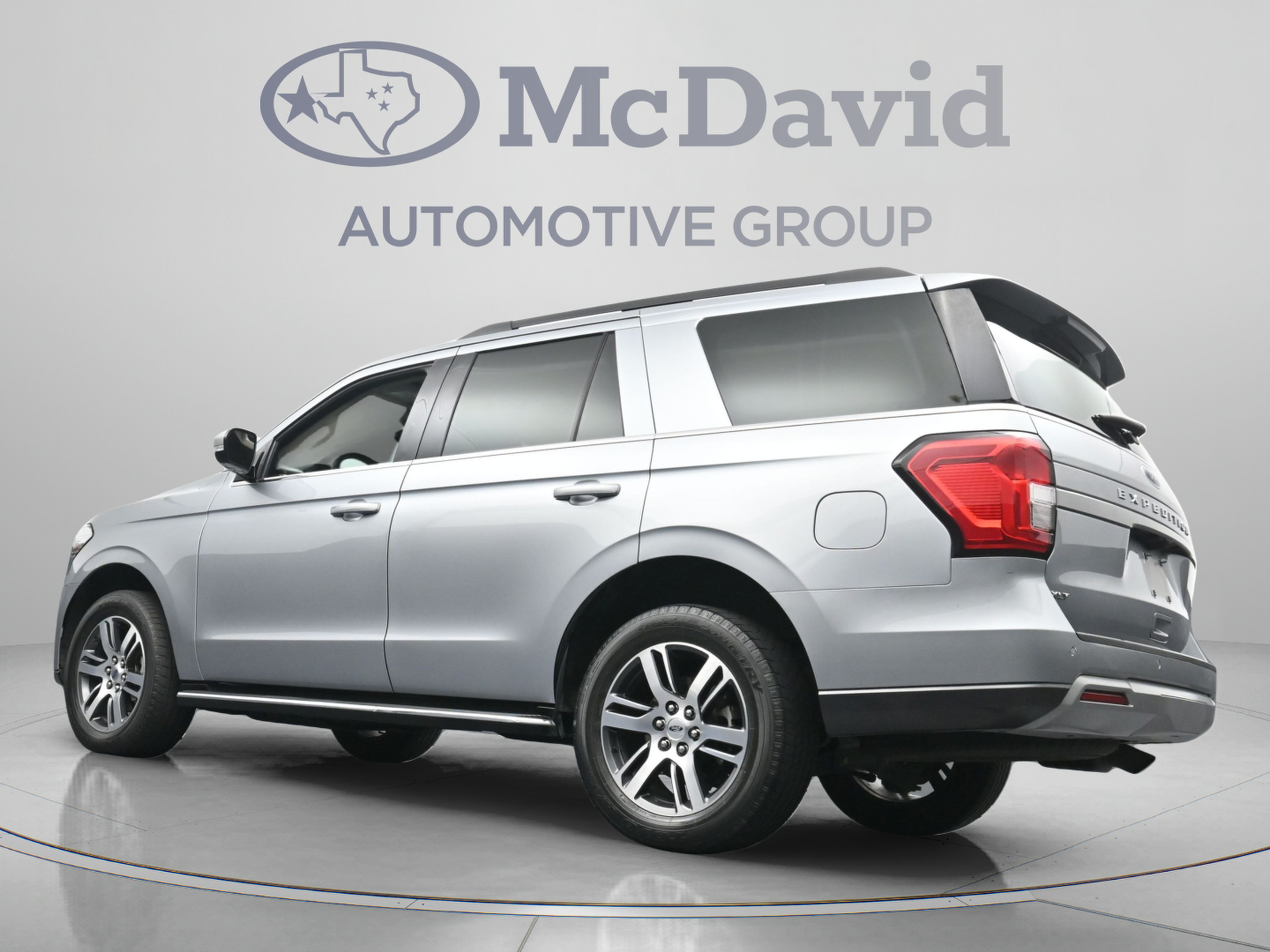Certified 2023 Ford Expedition XLT RWD image 30