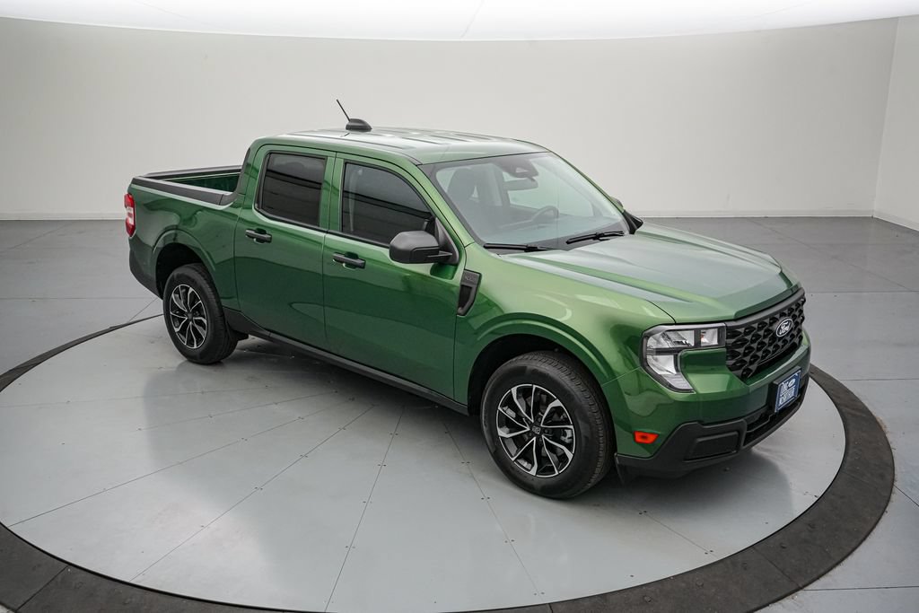 Certified 2025 Ford Maverick XL FWD image 2