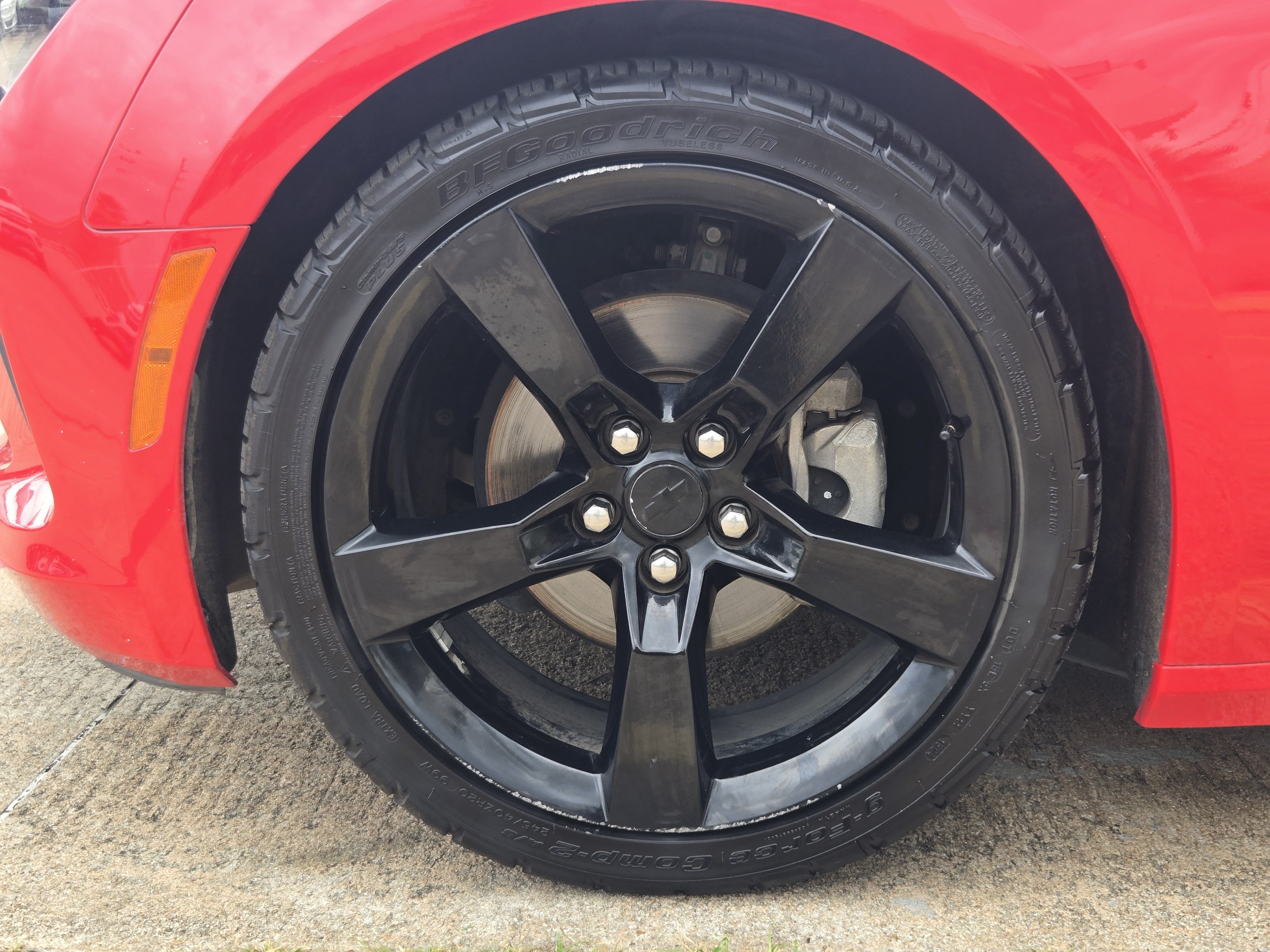 Used 2017 Chevrolet Camaro LT w/ RS Package RWD image 7