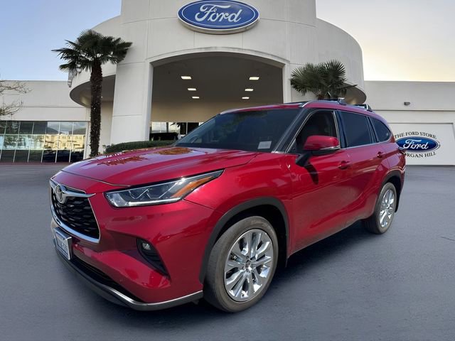 Used 2022 Toyota Highlander Limited