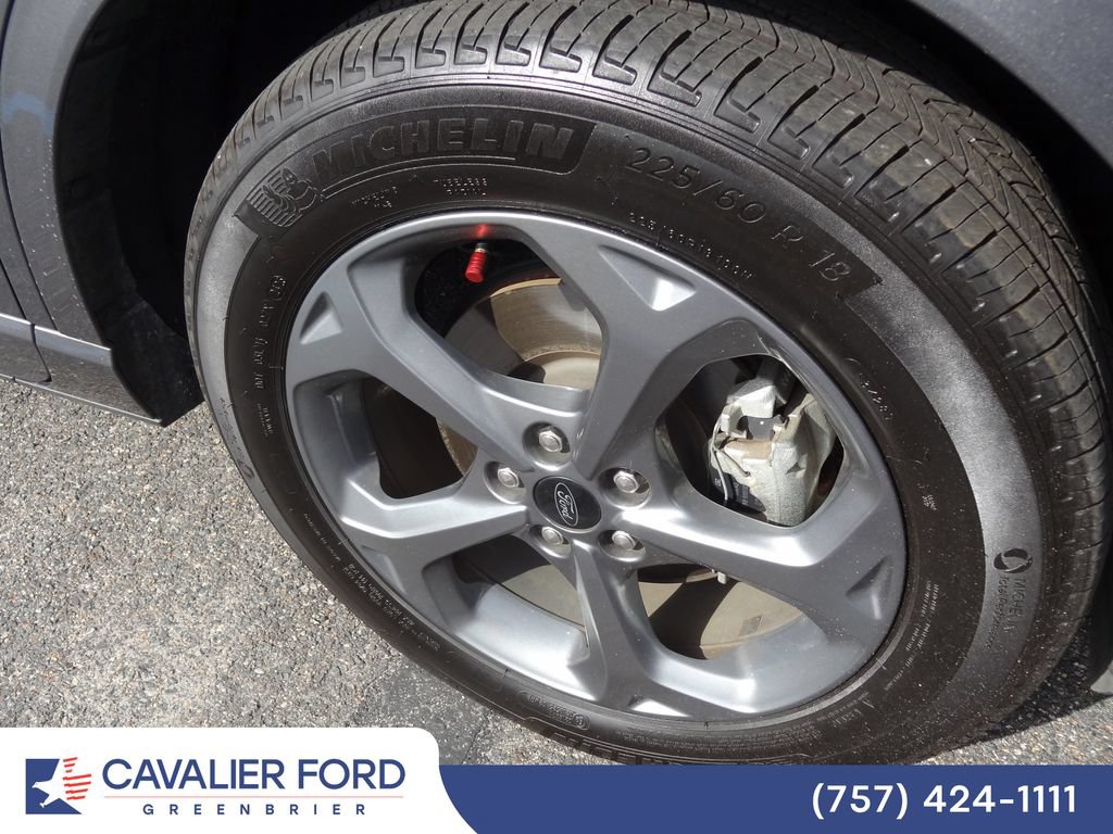 Certified 2023 Ford Escape ST-Line w/ Tech Pack #1 AWD/4WD image 14