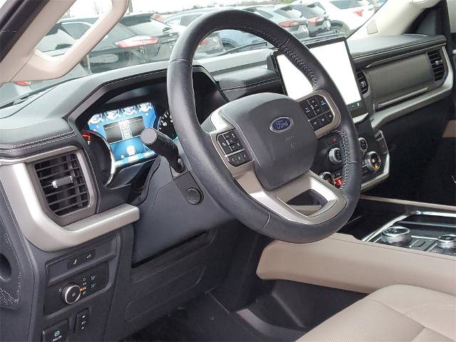 Certified 2022 Ford Expedition XLT image 7