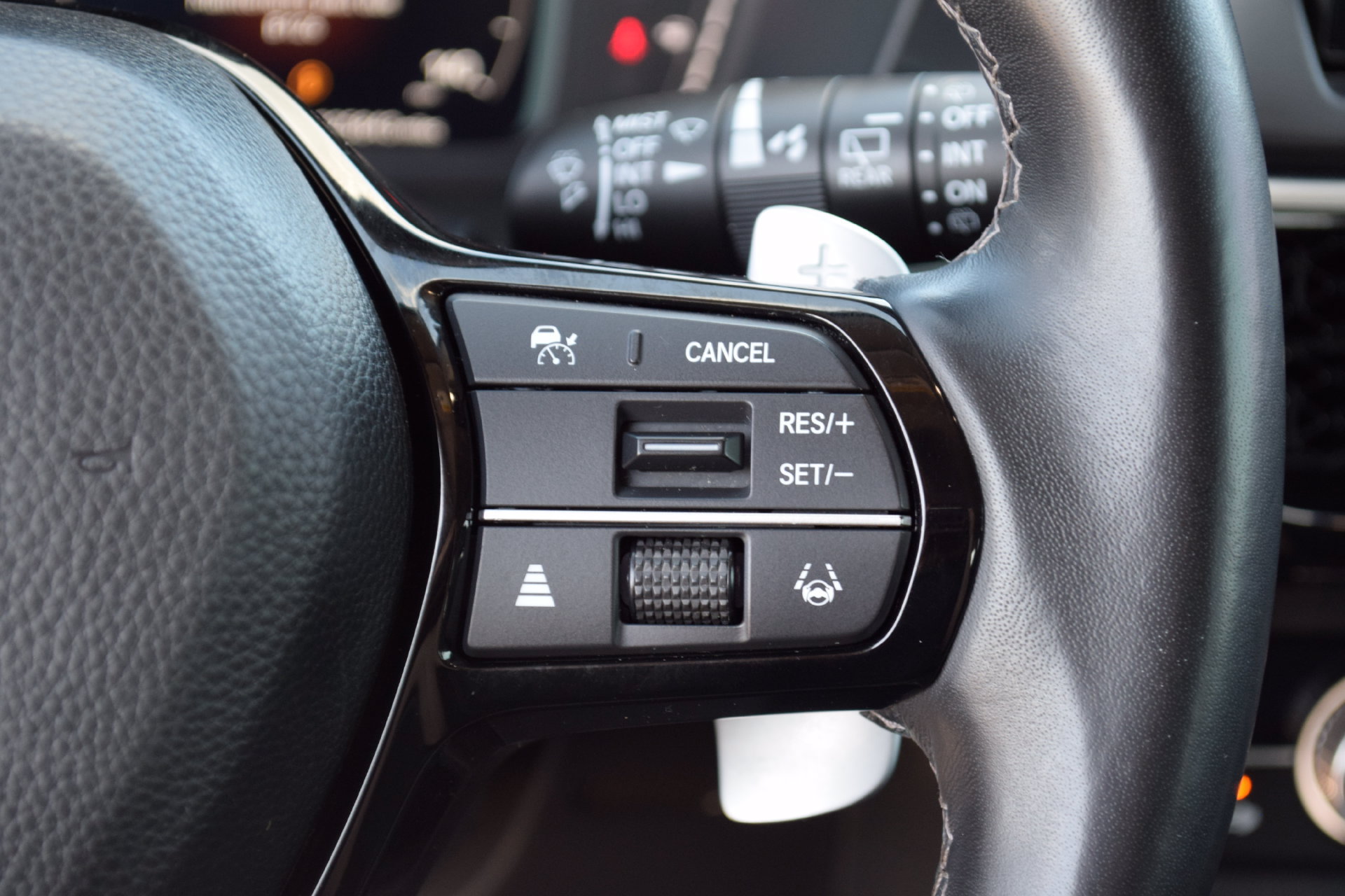 Used 2025 Acura ADX AWD image 7