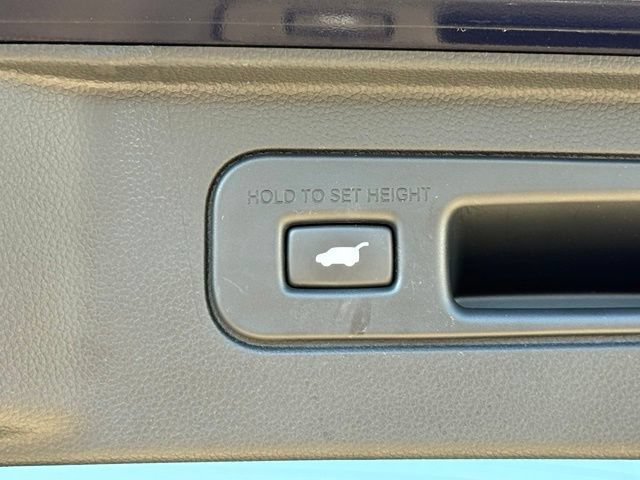 Used 2024 Honda Pilot Elite image 18