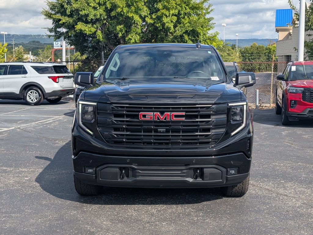 Used 2026 GMC Sierra 1500 Elevation AWD/4WD image 7