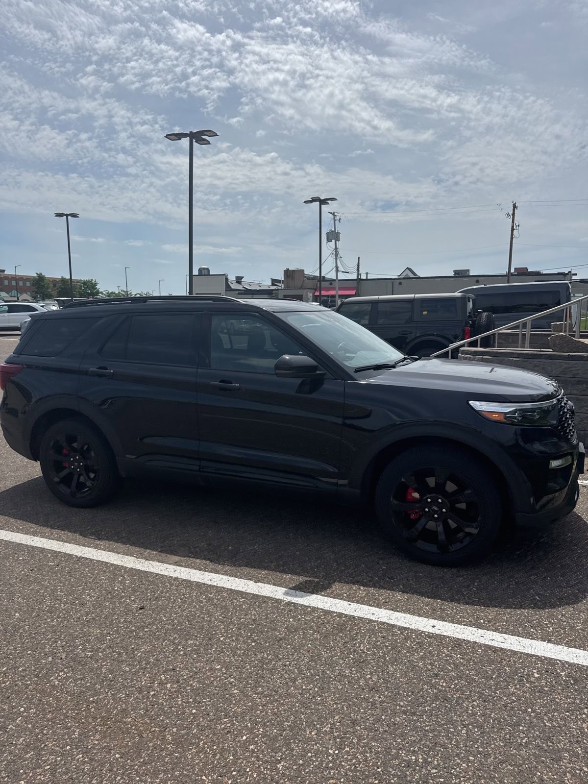 Certified 2024 Ford Explorer ST w/ Equipment Group 401A AWD/4WD image 3