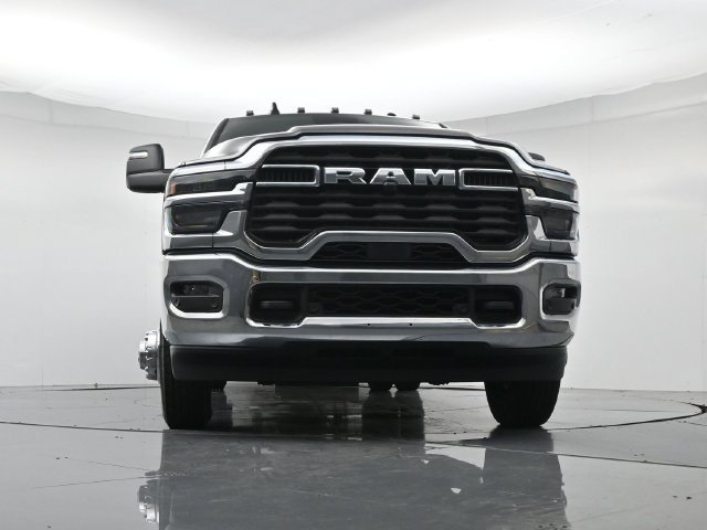 Used 2026 RAM 3500 Tradesman AWD/4WD image 31
