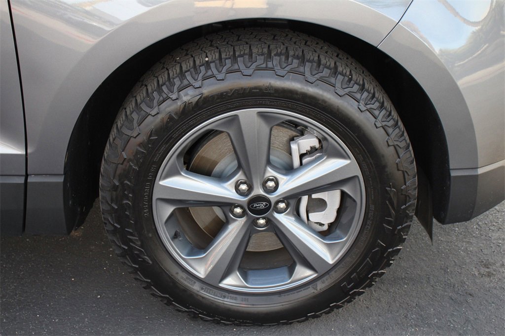 Certified 2024 Ford Edge SEL w/ Sport Appearance Package image 14