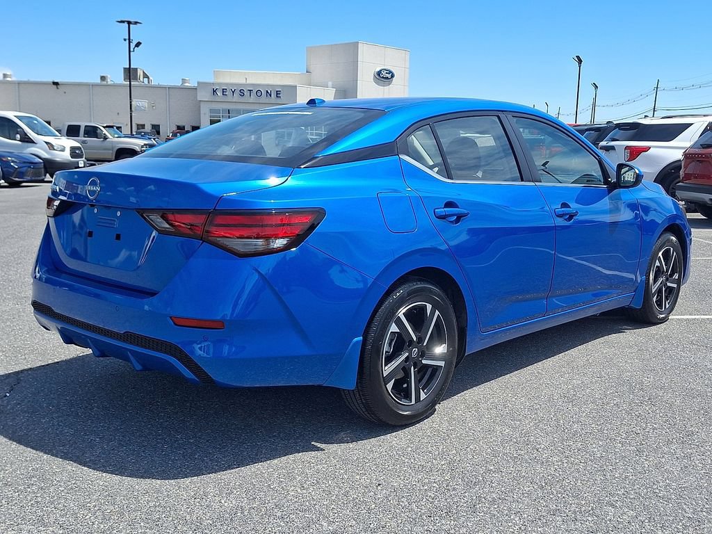 Used 2025 Nissan Sentra SV w/ All-Weather Package FWD image 6