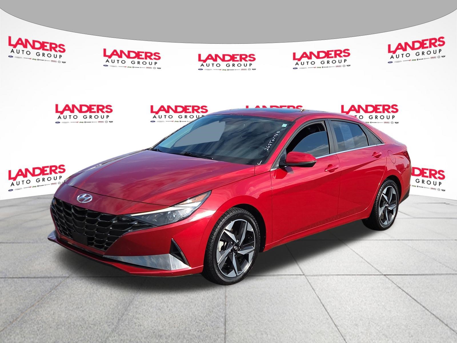Used 2022 Hyundai Elantra SEL w/ Convenience + Premium Package FWD image 7