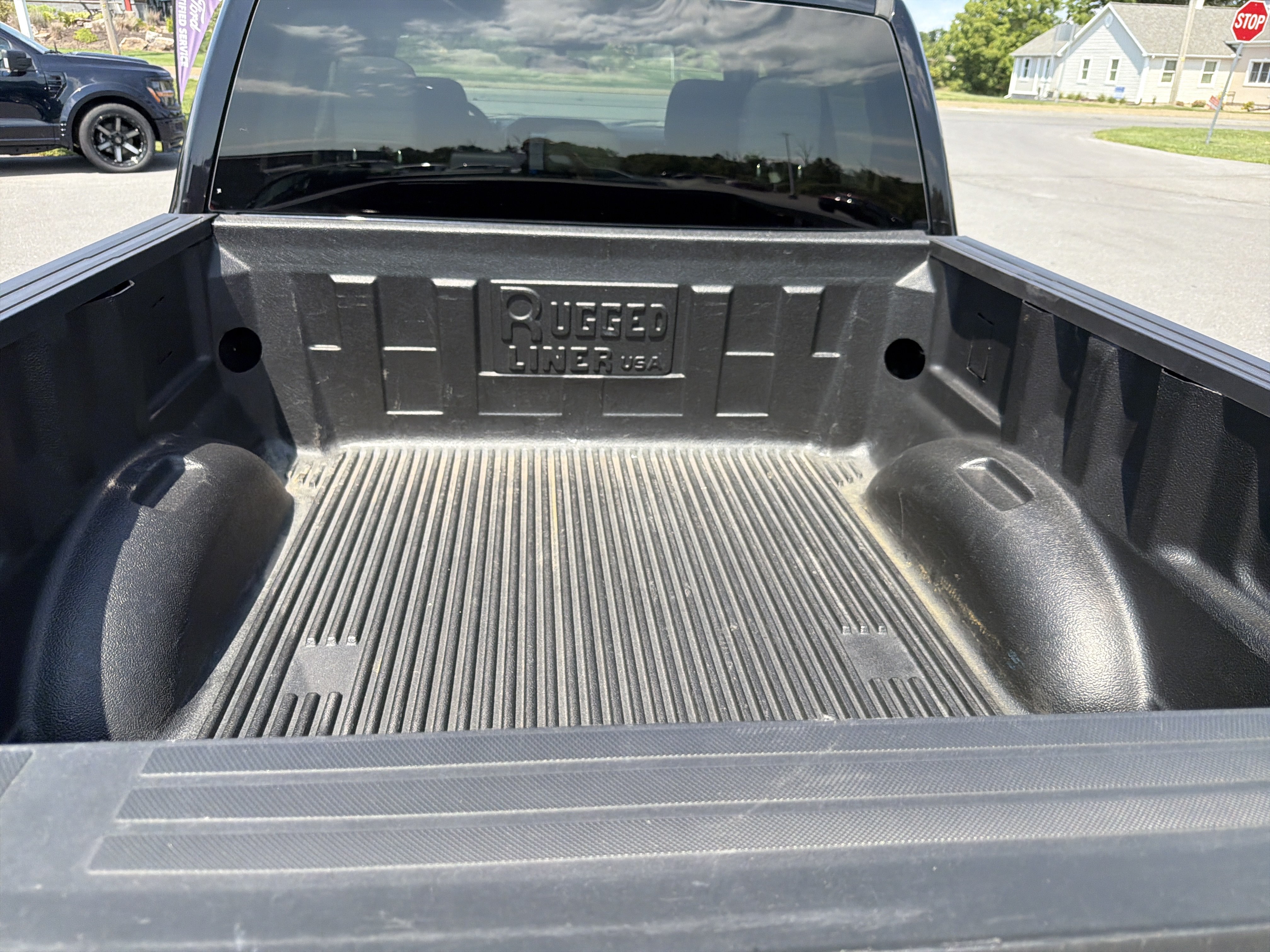 Certified 2025 Ford F150 XLT w/ Equipment Group 301A Standard AWD/4WD image 5