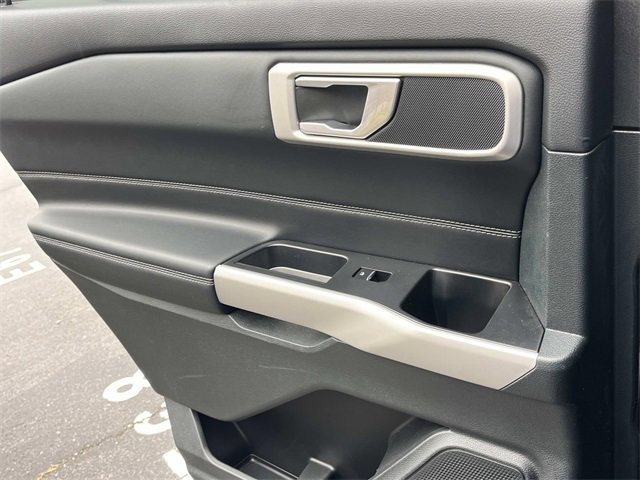 Certified 2023 Ford Explorer XLT image 19