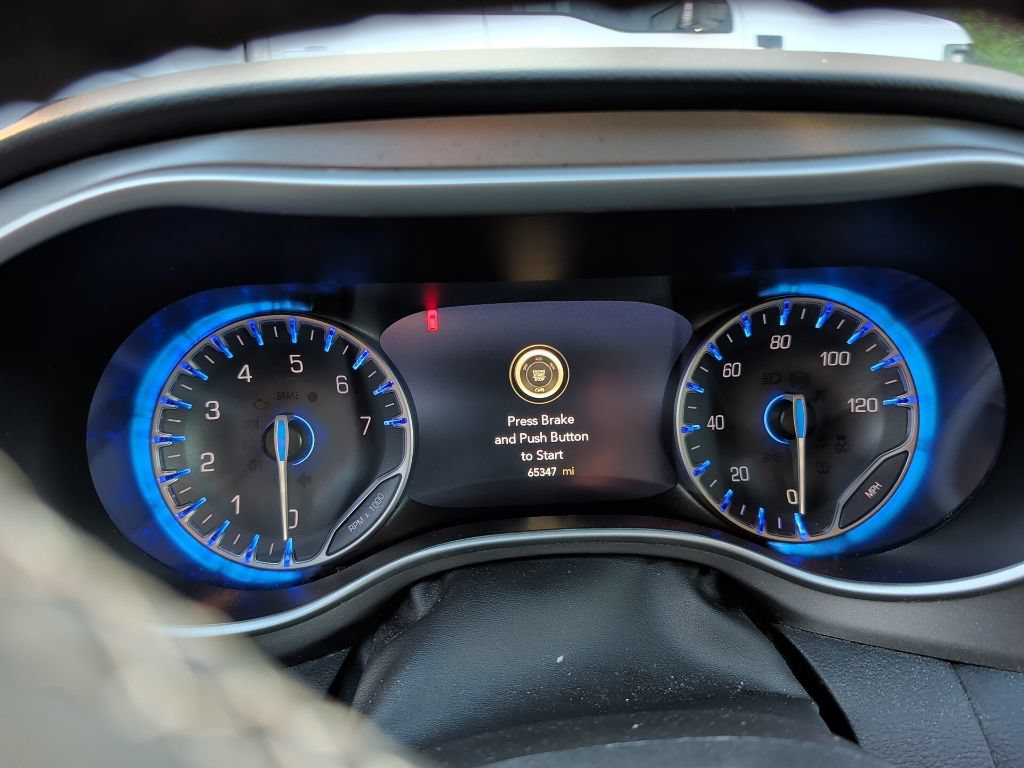 Used 2024 Chrysler Pacifica Touring-L FWD image 2