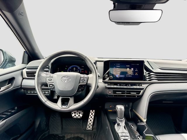 Used 2025 Toyota Camry SE w/ Convenience Package AWD/4WD image 29