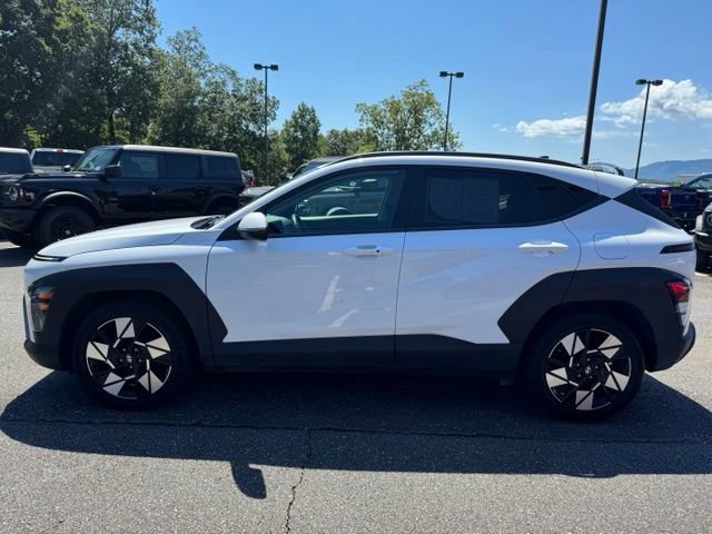 Used 2025 Hyundai Kona SEL FWD image 4