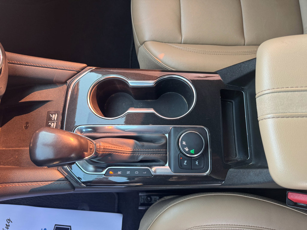 Used 2019 Chevrolet Blazer Premier w/ Sun and Wheels Package FWD image 31