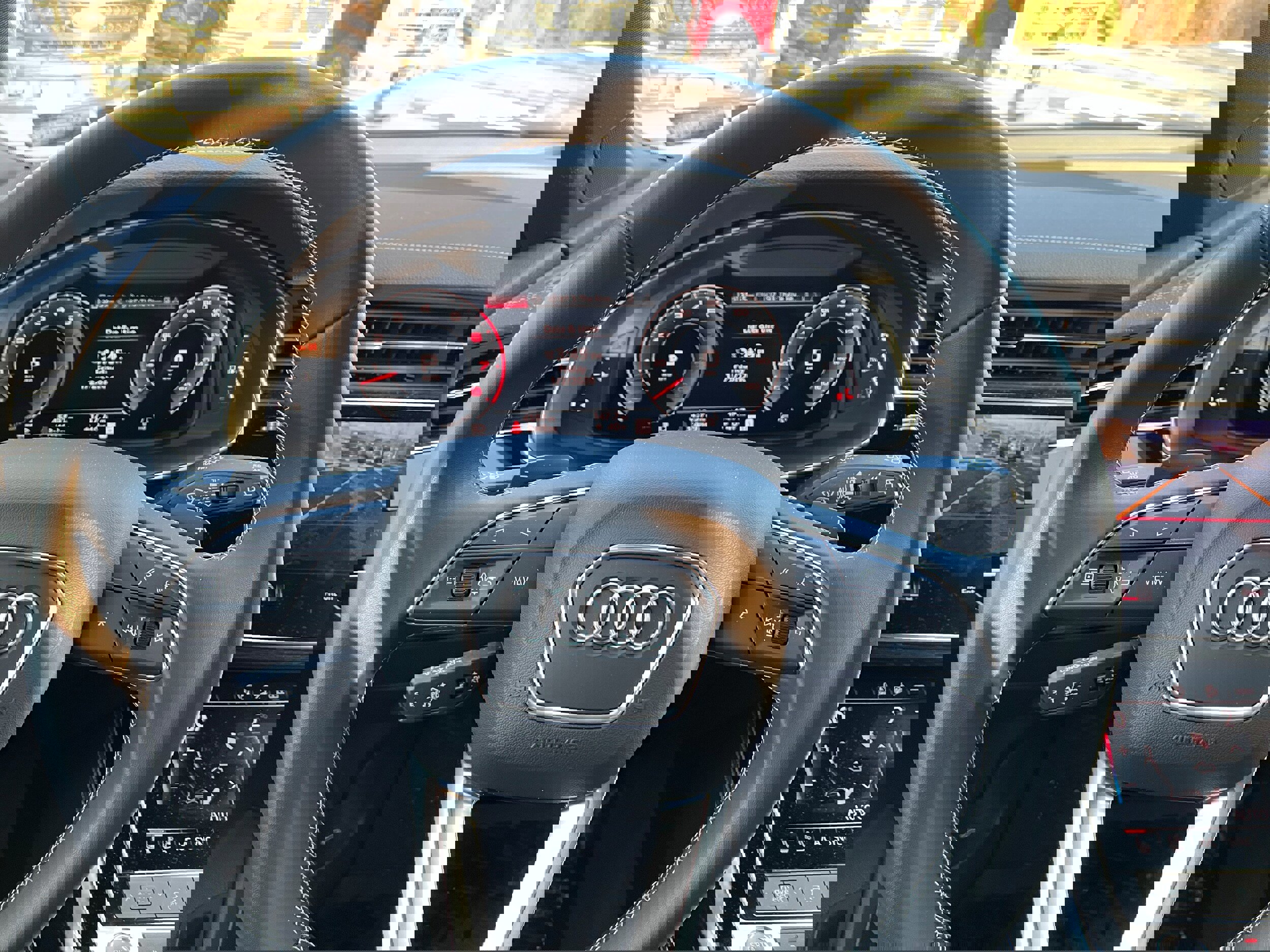 Used 2025 Audi Q7 3.0T Premium Plus image 23