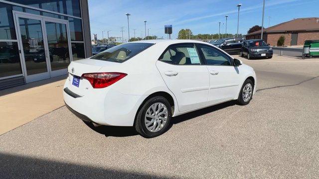 Used 2019 Toyota Corolla LE w/ Body Protection Package FWD image 9