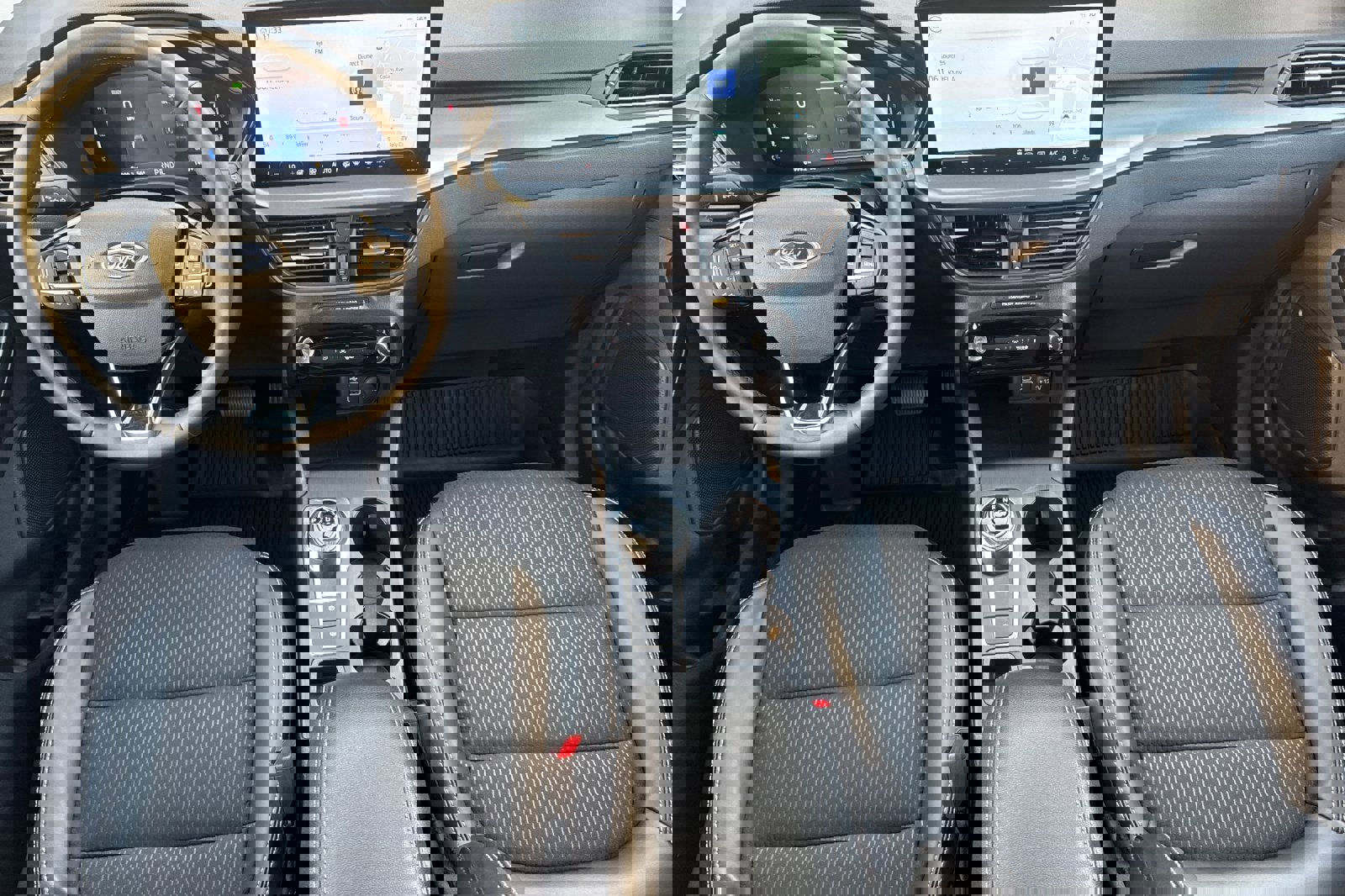 Certified 2025 Ford Escape Base image 14