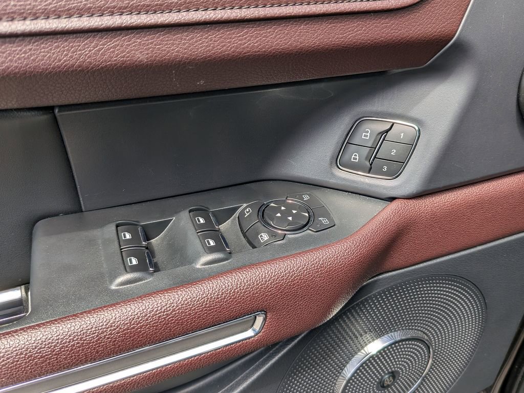 Certified 2022 Ford Expedition Max Limited image 19