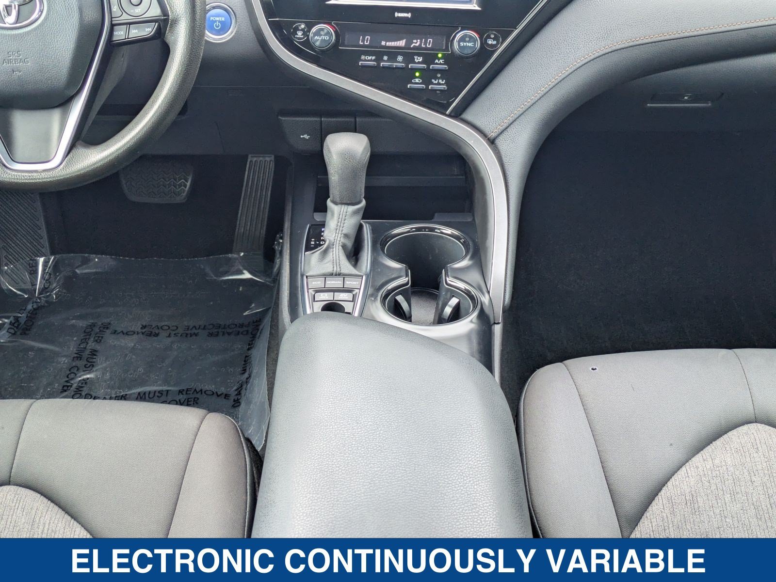 Used 2020 Toyota Camry LE w/ Fleet Convenience Package FWD image 18