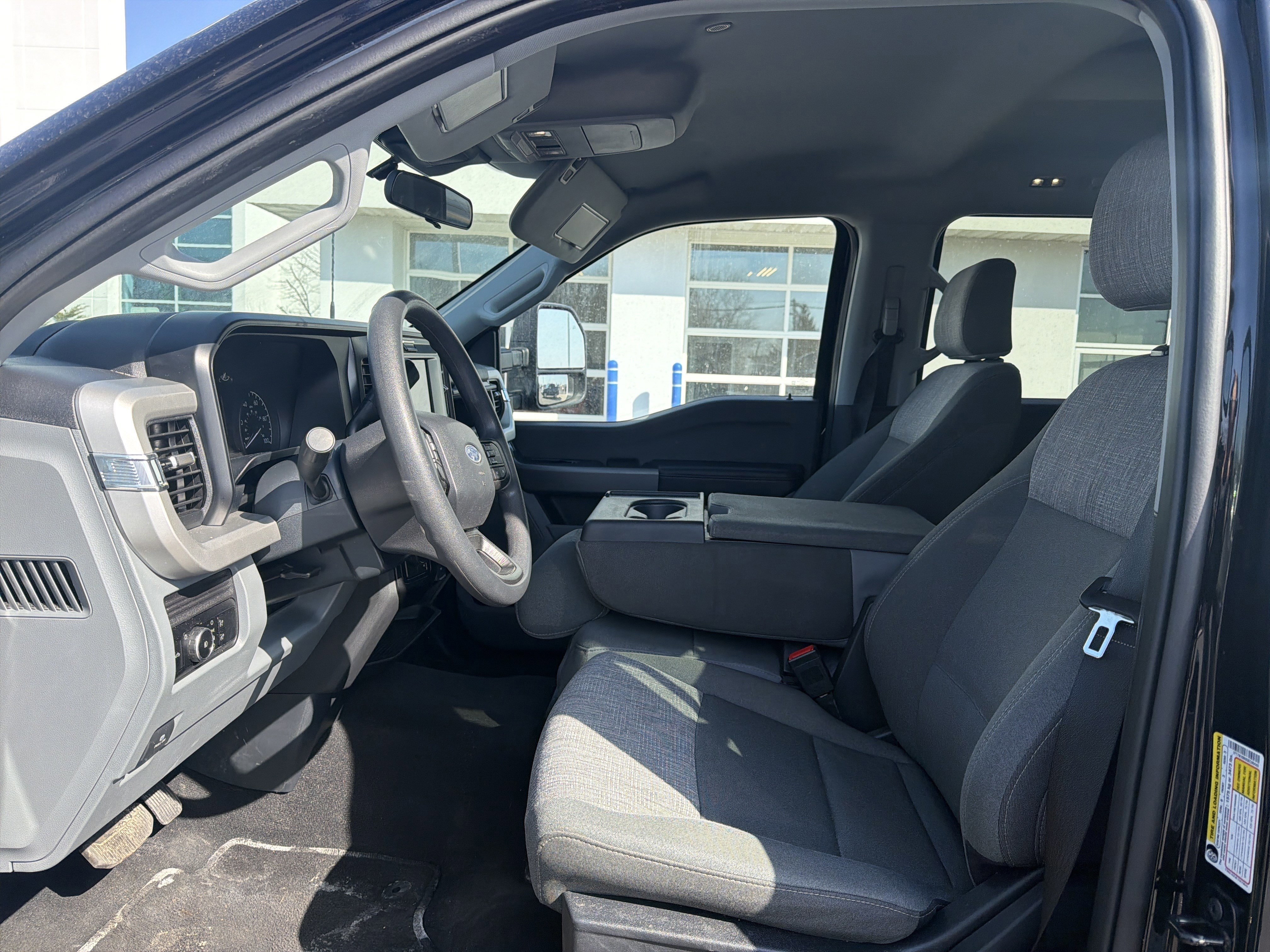 Certified 2025 Ford F250 XLT AWD/4WD image 32