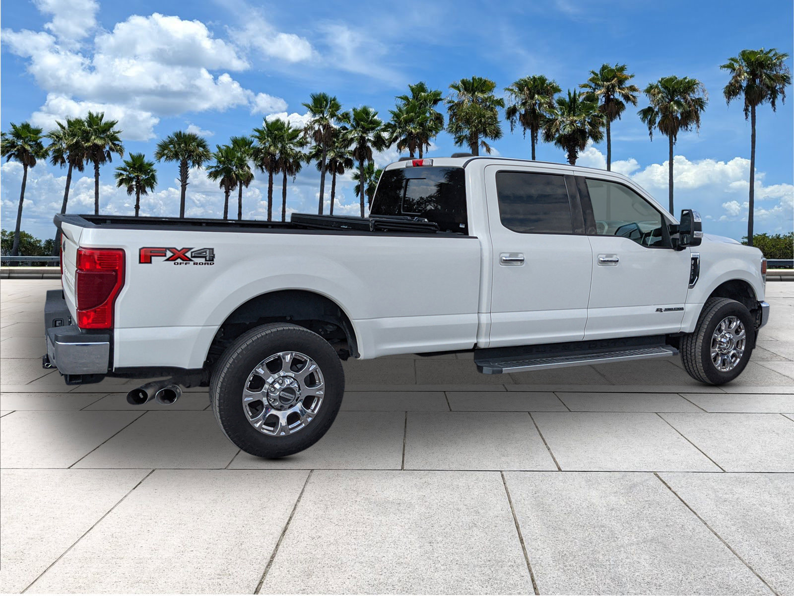 Certified 2021 Ford F350 Lariat w/ Chrome Package image 7