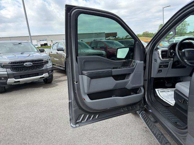 Certified 2021 Ford F150 XLT w/ Equipment Group 302A High image 25