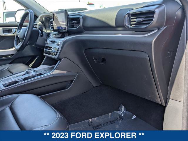 Certified 2023 Ford Explorer XLT w/ Equipment Group 202A image 23