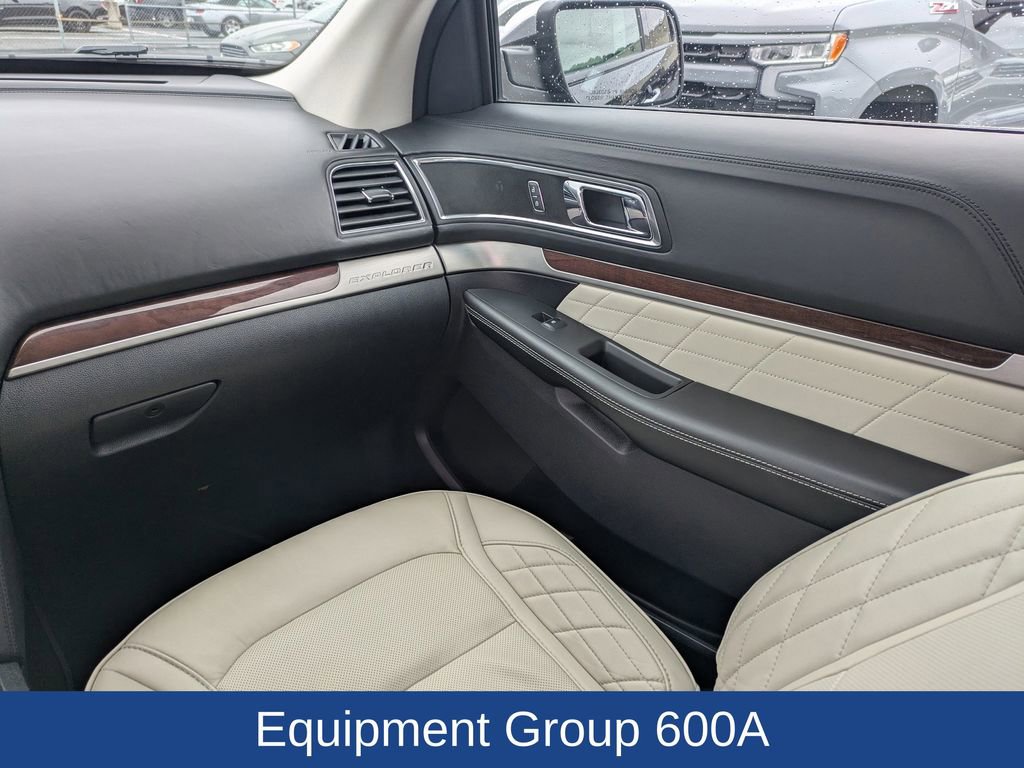 Certified 2019 Ford Explorer Platinum AWD/4WD image 20