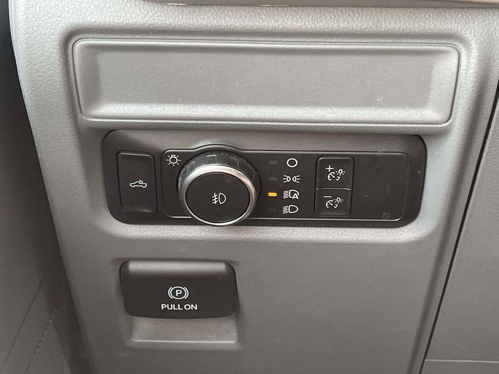 Certified 2021 Ford F150 XLT image 26