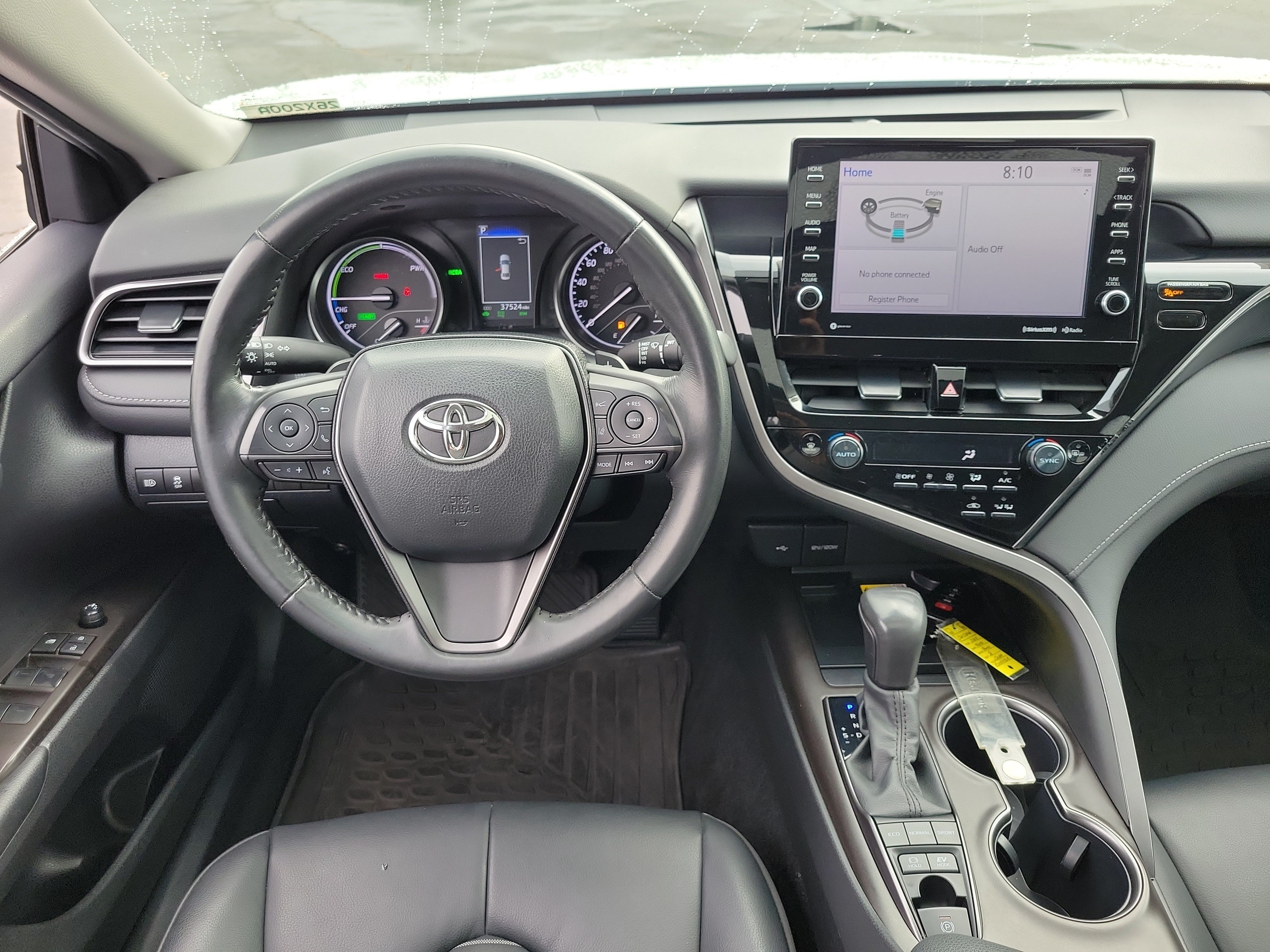 Used 2024 Toyota Camry SE w/ Audio Upgrade Package FWD image 4