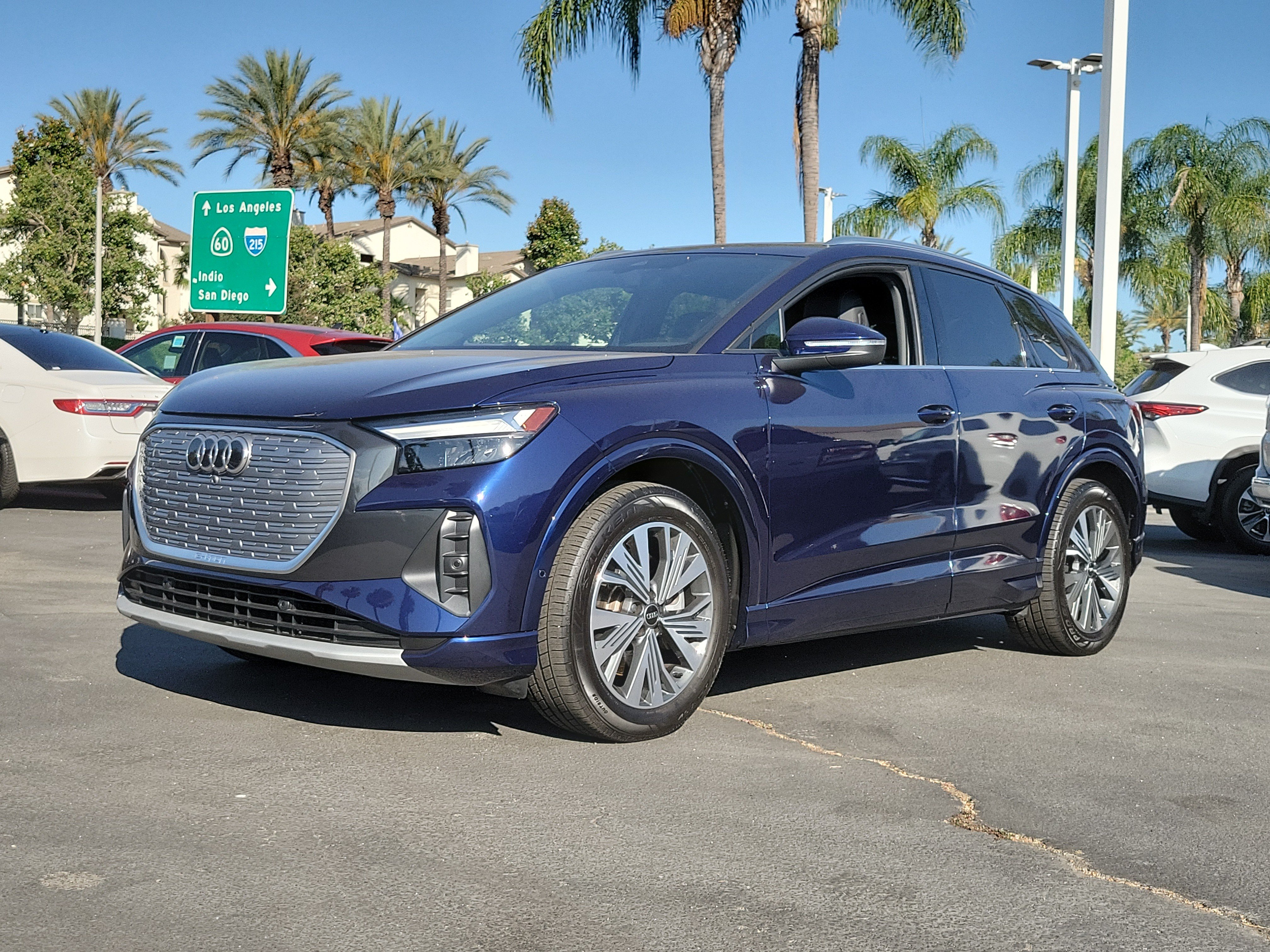 Used 2023 Audi Q4 e-tron Premium Plus RWD image 18