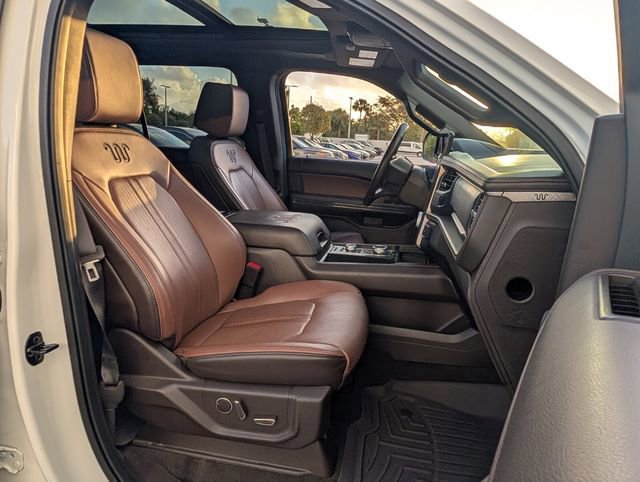 Certified 2023 Ford Expedition Max King Ranch image 16