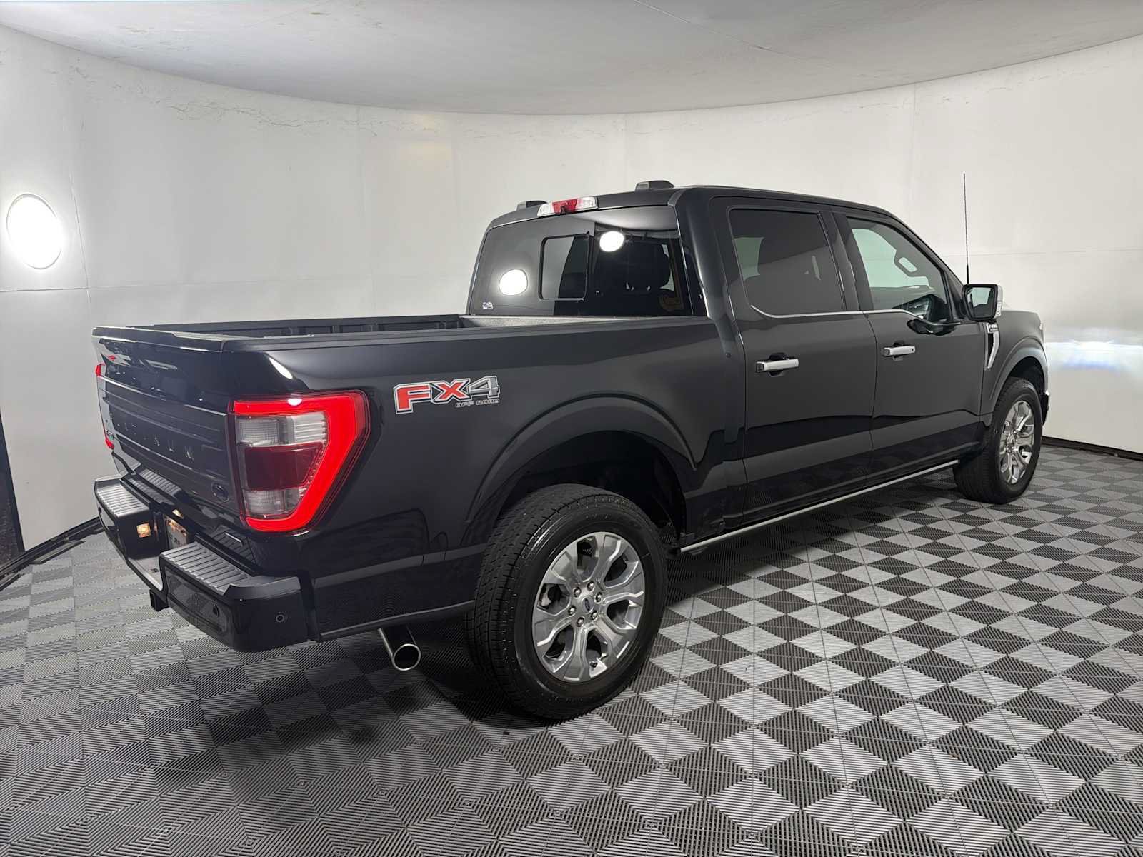 Certified 2023 Ford F150 Platinum w/ Equipment Group 701A High AWD/4WD image 11