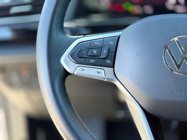 Used 2024 Volkswagen Atlas Cross Sport SEL AWD/4WD image 27