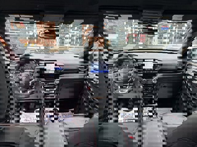 Certified 2023 Ford Explorer ST-Line w/ Class IV Trailer Tow Package image 17