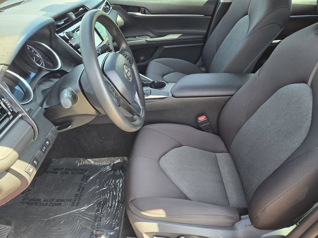 Used 2018 Toyota Camry LE FWD image 12