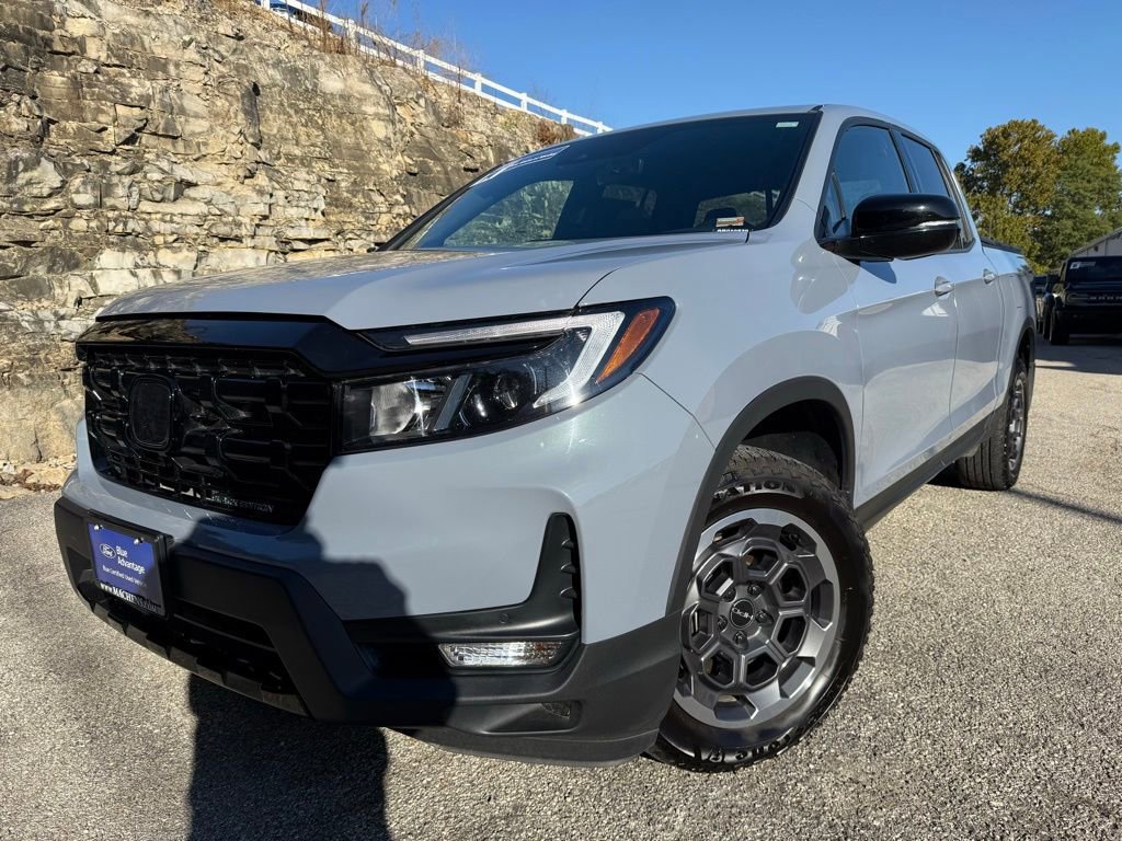 Used 2025 Honda Ridgeline Black Edition
