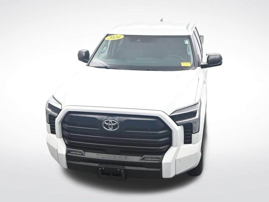 Used 2024 Toyota Tundra SR5 w/ SR5 Premium Package AWD/4WD image 23