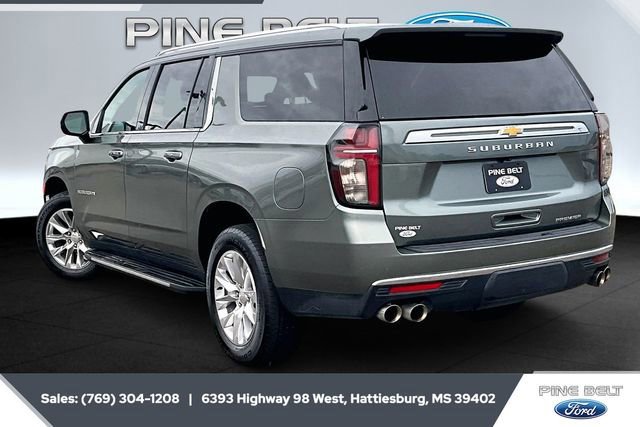 Used 2023 Chevrolet Suburban Premier image 2