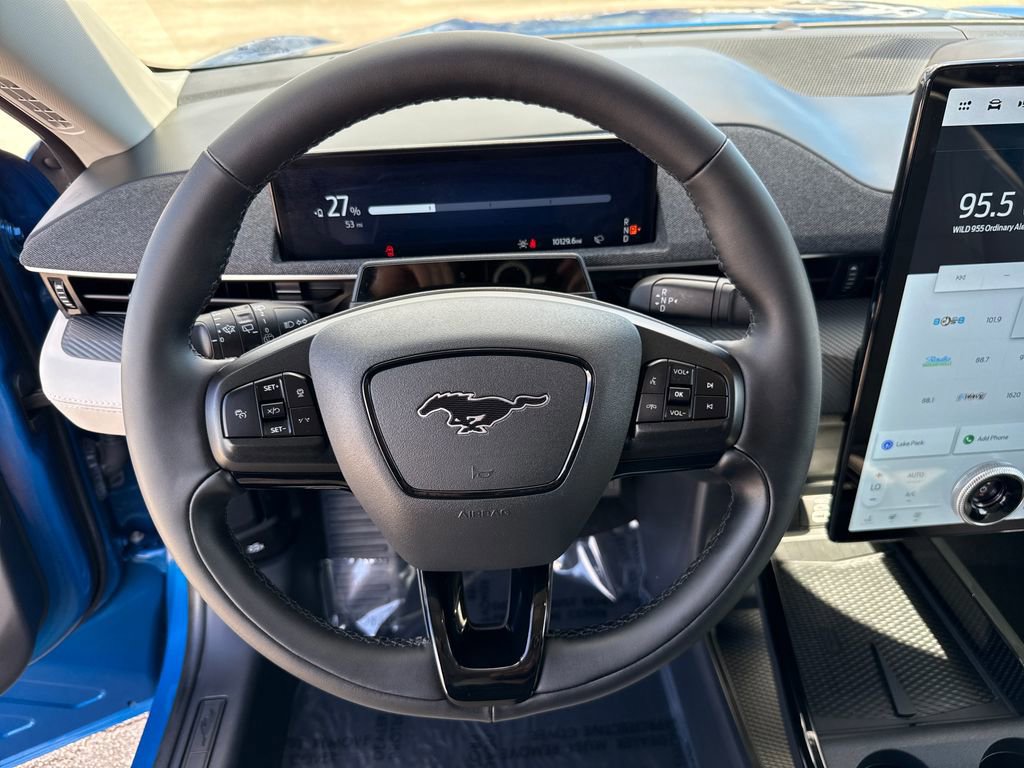 Certified 2025 Ford Mustang Mach-E Premium image 14