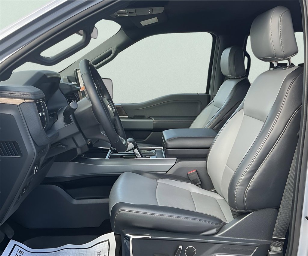 Certified 2022 Ford F150 Lightning Lariat image 27