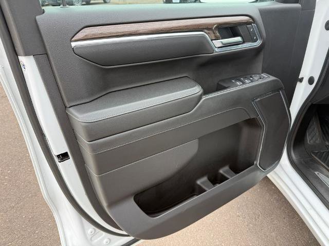 Used 2024 Chevrolet Silverado 1500 RST image 36