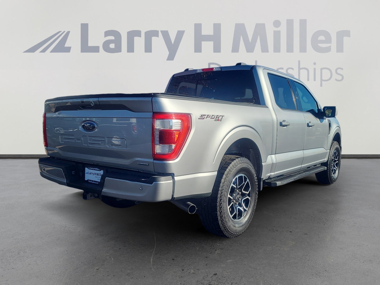 Certified 2021 Ford F150 Lariat w/ Equipment Group 502A High image 5