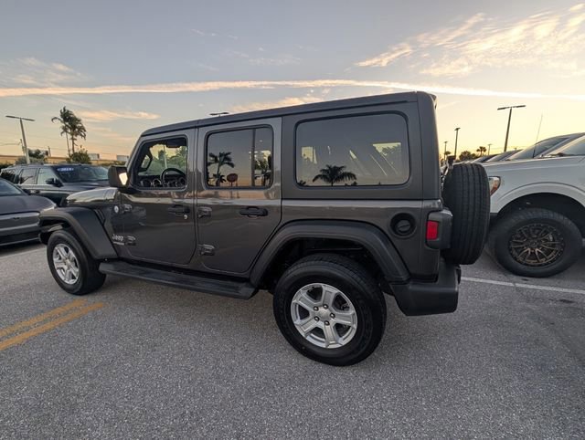 Used 2018 Jeep Wrangler Unlimited Sport S image 2