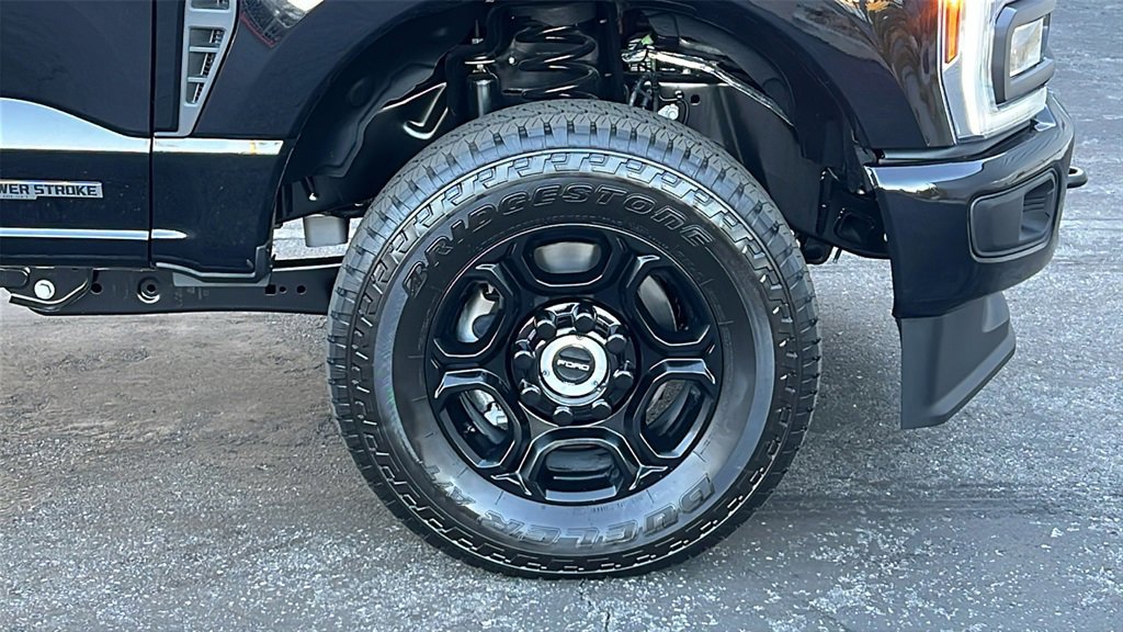 Certified 2026 Ford F250 XL w/ STX Appearance Package image 6